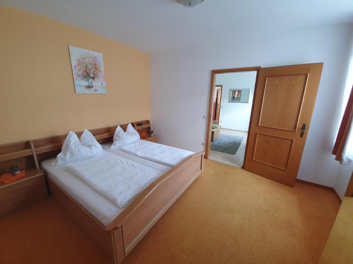 Appartement Roiss โพเดอร์สดอร์ฟ อัม ซี ภายนอก รูปภาพ