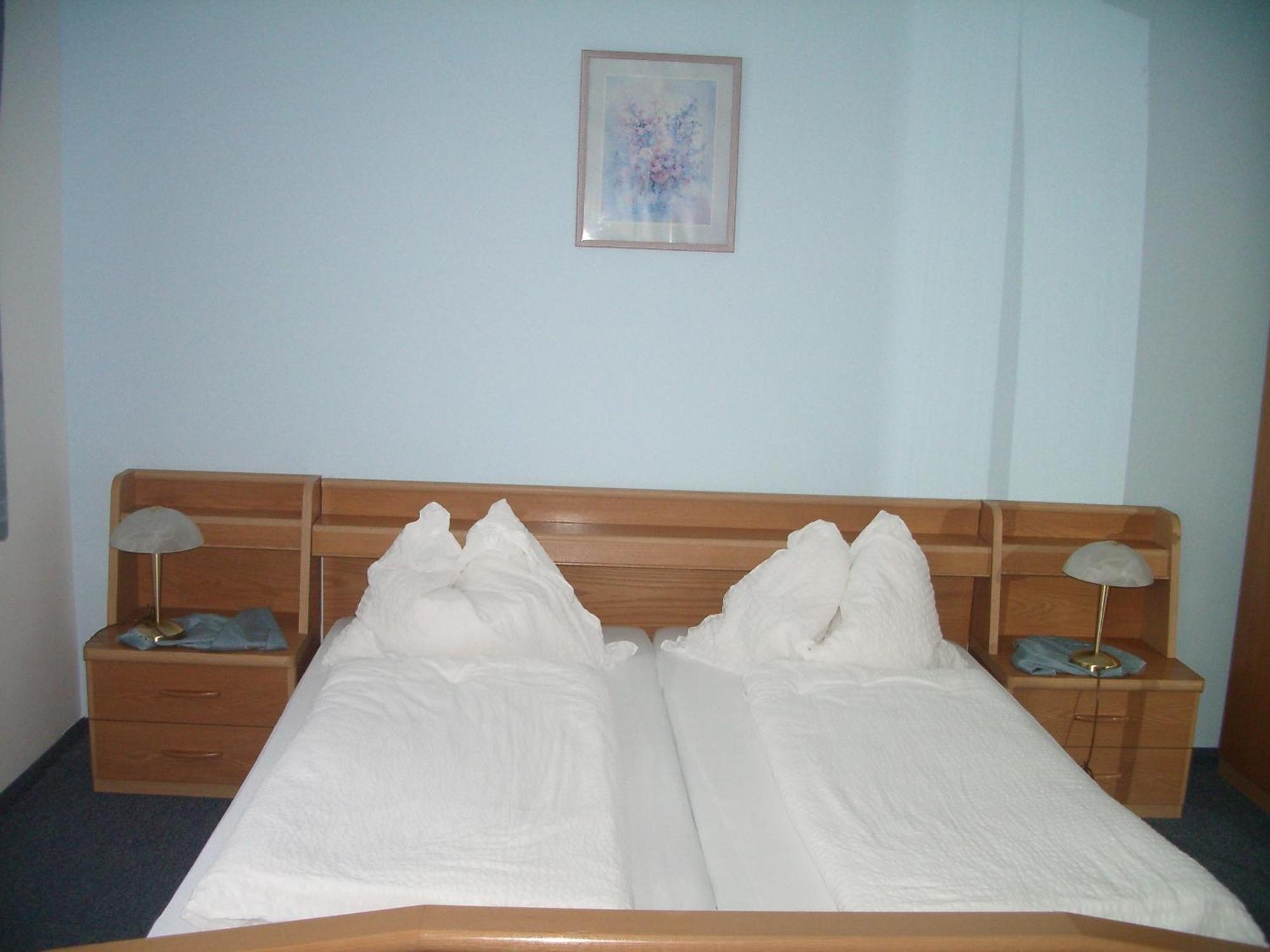 Appartement Roiss โพเดอร์สดอร์ฟ อัม ซี ภายนอก รูปภาพ