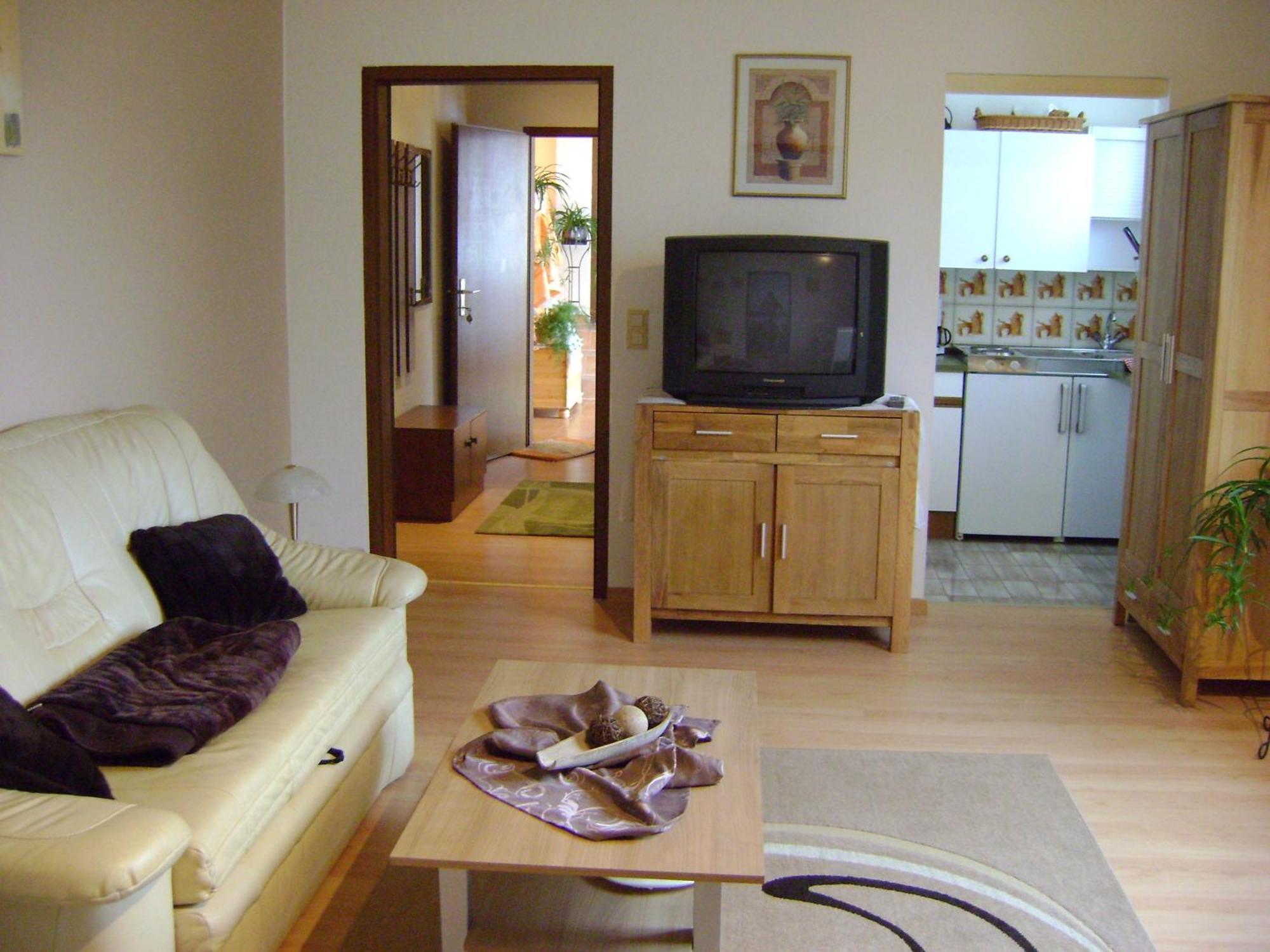 Appartement Roiss โพเดอร์สดอร์ฟ อัม ซี ภายนอก รูปภาพ
